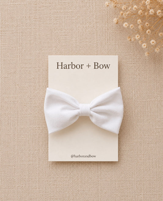 The Drift - Mini Bow (Classic White)