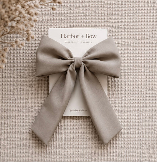 The Dune - Statement Bow (Taupe)